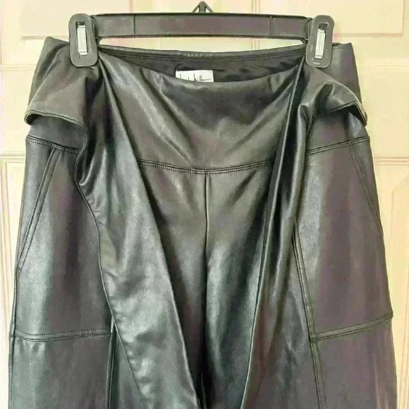 Nicole Miller New York. Straight Leg, Tie Waisted, Faux Leather Pant, belted - Picture 4 of 4